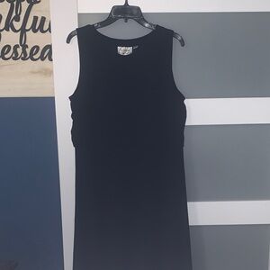 Linea by Louis Dell'Olio Classic Black Midi Dress